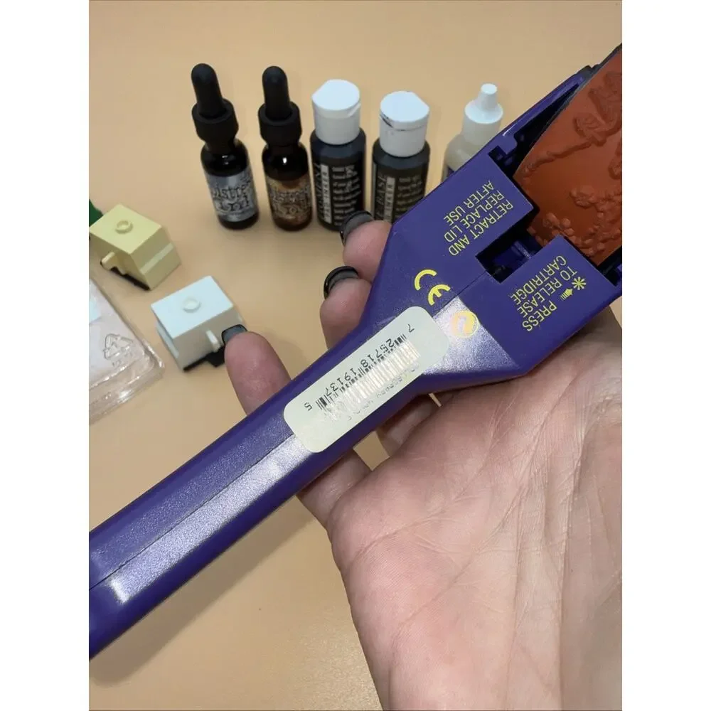 LOT holtz distress ink, Rubber, Stampede Ink,rollagraph Ink And Roller, Extras